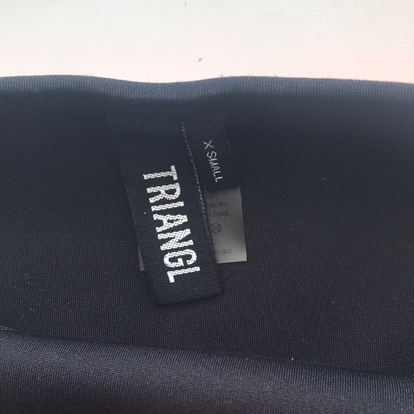 XS Triangle Bikini - Picture 2 of 4